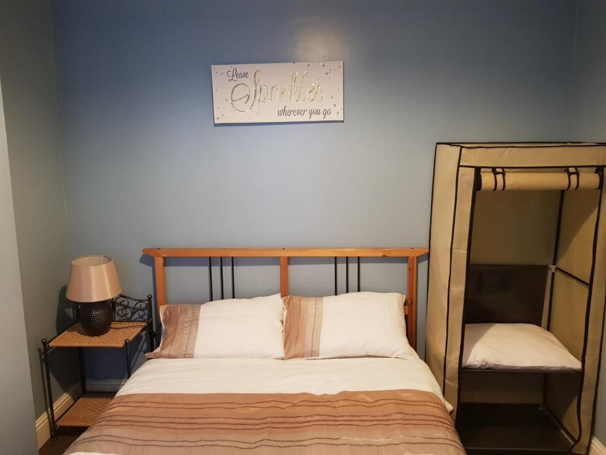 울버햄프턴 New Cross House 아파트 외부 사진