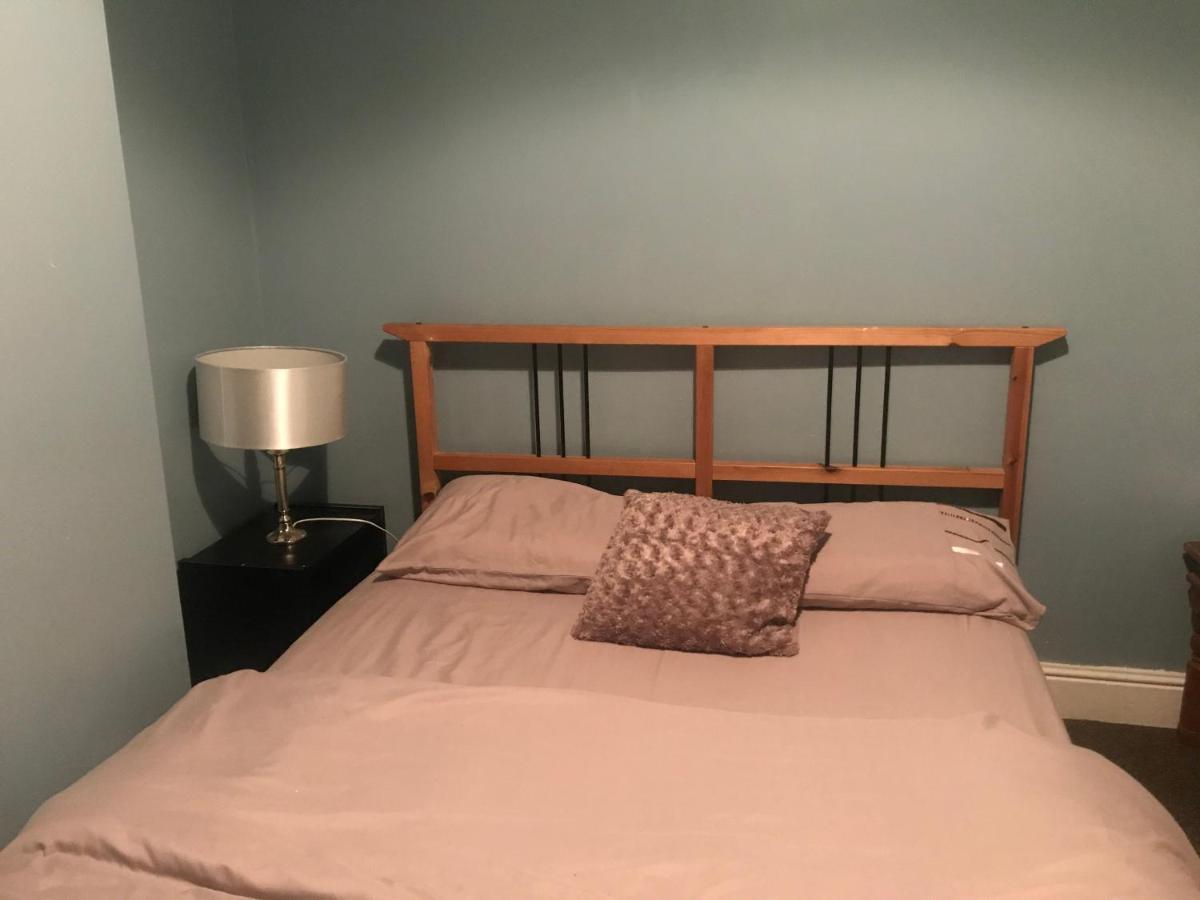 울버햄프턴 New Cross House 아파트 외부 사진