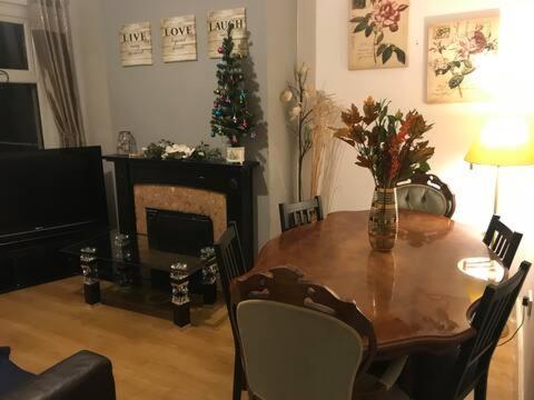 울버햄프턴 New Cross House 아파트 외부 사진